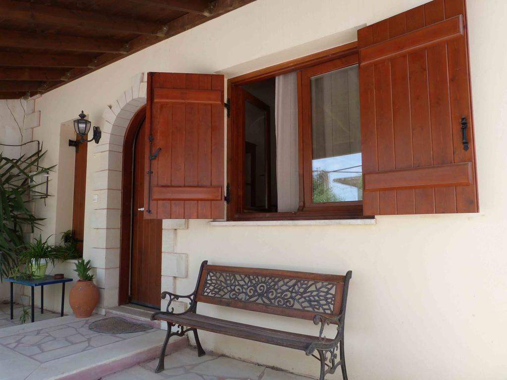 The Garden Villas Maleme  Exterior photo