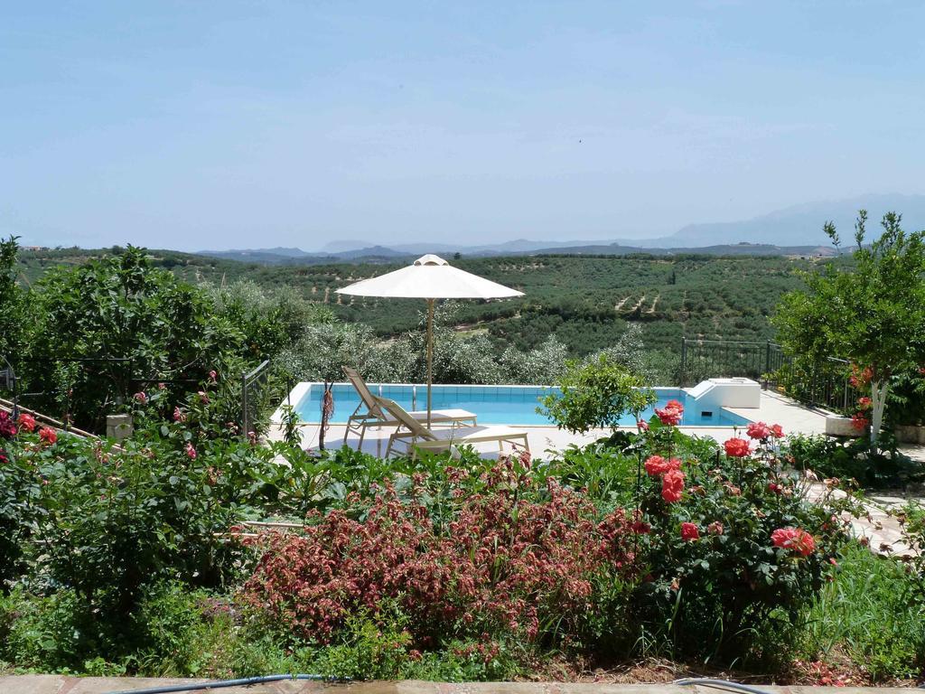 The Garden Villas Maleme  Exterior photo